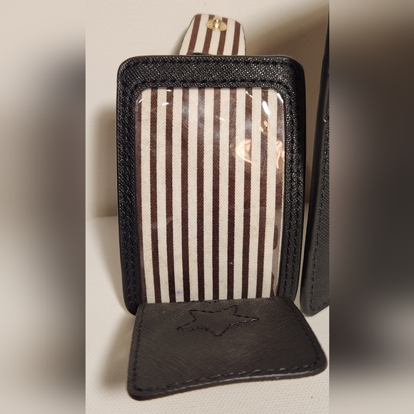 Henri bendel military passport cover and matching hb luggage tag - Picture 7 of 8